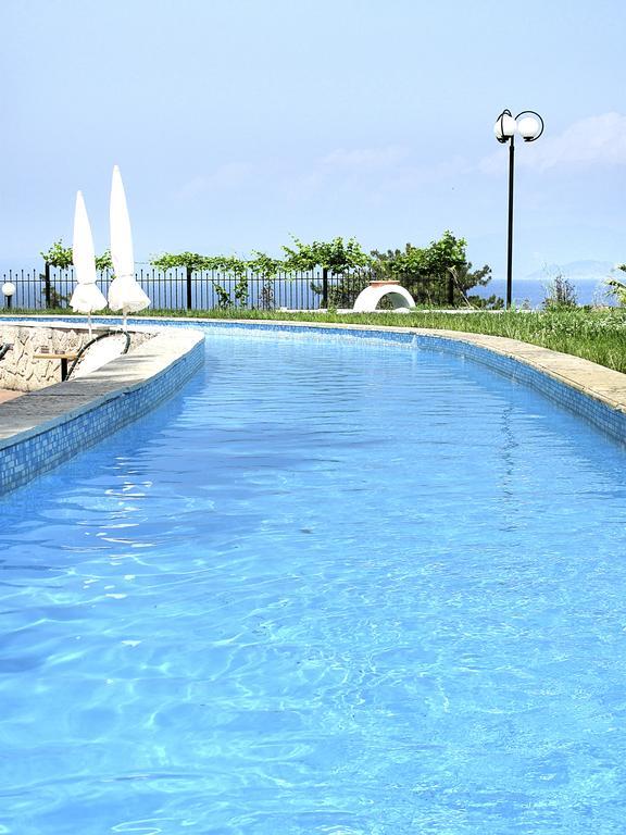 Lesse Hotel Chalkidiki Exteriér fotografie