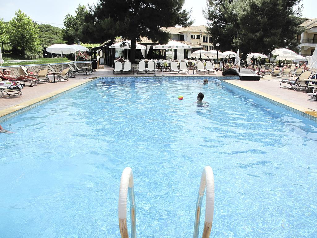 Lesse Hotel Chalkidiki Exteriér fotografie