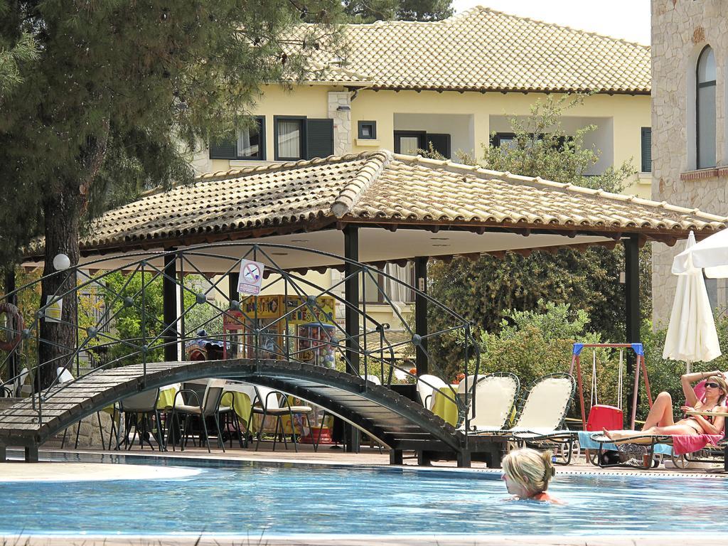Lesse Hotel Chalkidiki Exteriér fotografie